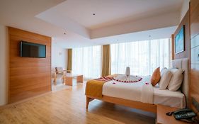 Townbridge Hotels & Suites